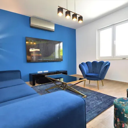 Ukic By Interhome *