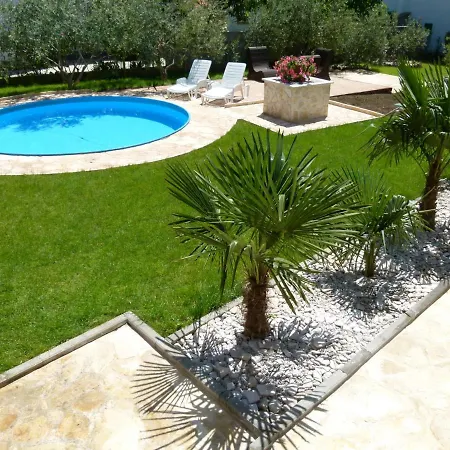 Ukic By Interhome דירה *