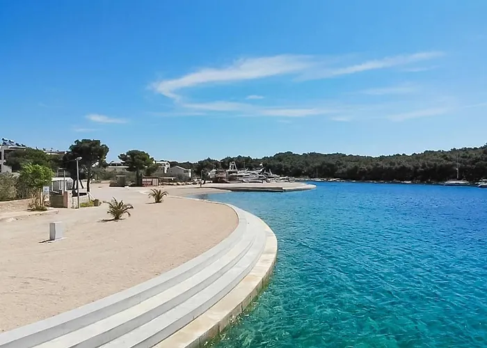 Ukic By Interhome Tribalj